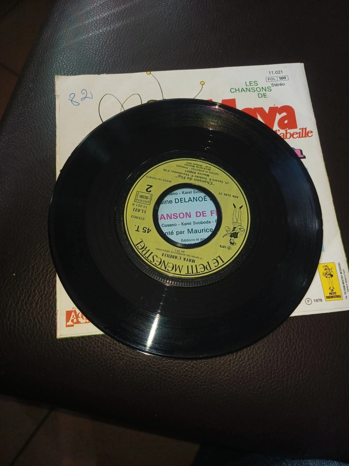 45rpm vinyl record Maya the Bee songs – photo 3